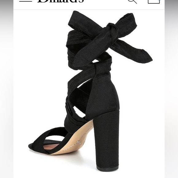 Gianni Bini
Astraahh Ankle Wrap Block Heel Sandals worn once super cute - - Picture 2 of 6